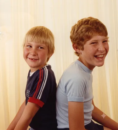 Paul and Mark Hamon back-to-back portrait, Pooraka, 1982