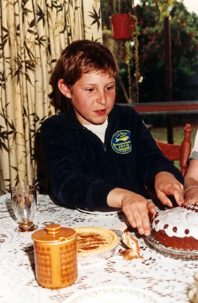 Paul Hamon birthday, dining room, Pooraka, November 1983